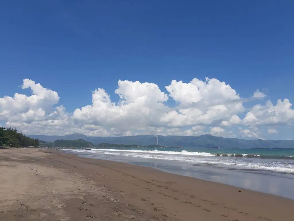 Pantai Citepus Sukabumi.