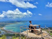 Puncak darma pemandangan laut biru sukabumi