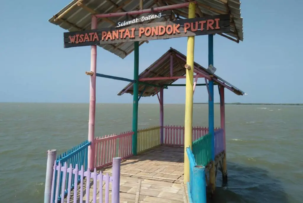 Wisata Pantai Pondok Putri Subang.