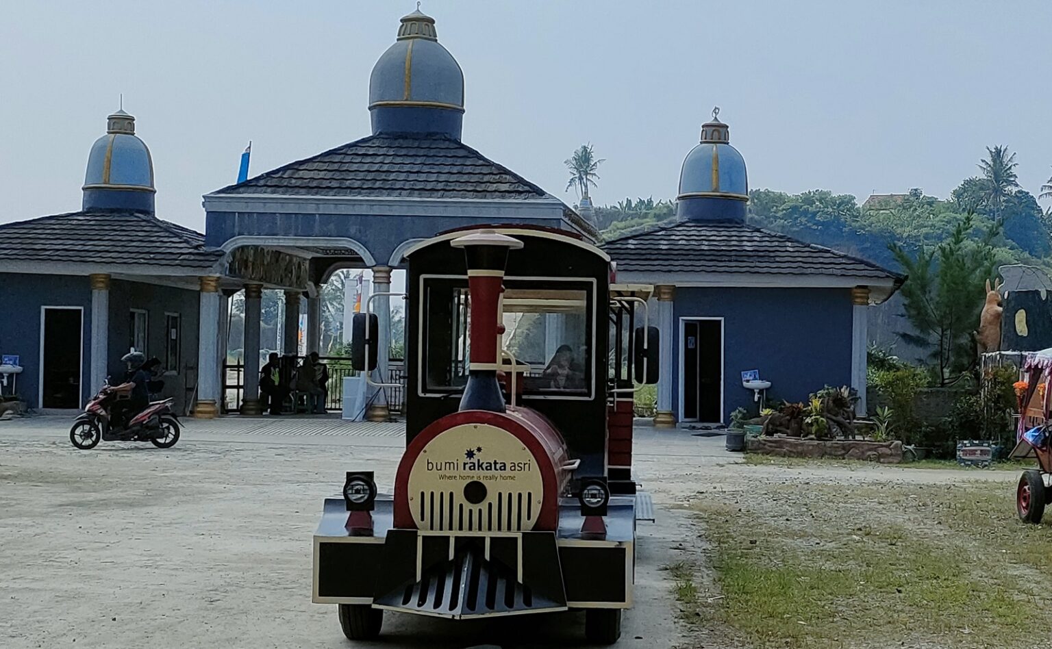 ISTANA TAMAN CADAS Tiket, Daya Tarik dan Fasilitas Mar 2026