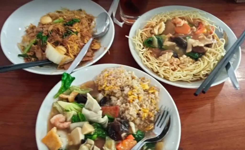 Beragam menu chinese food di Kedai Beringin