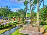 taman tertata rapi dan asri di ecopark curug tilu bandung