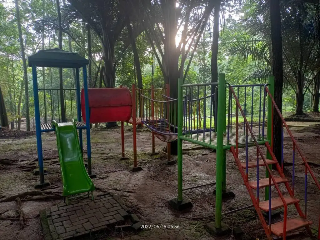 Taman Kota Salatiga menjadi salah satu yang bisa menjadi tujuan libur akhir pekan bersama anak