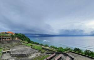 Selain pantai, Gunung Payung juga menawarkan atraksi budaya