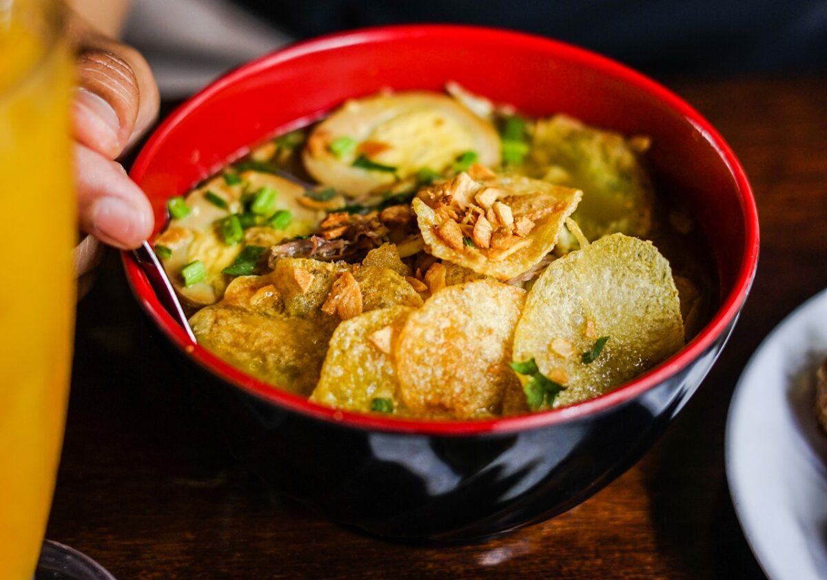 Wisata Kuliner di Soto Bu Tjondro Depok