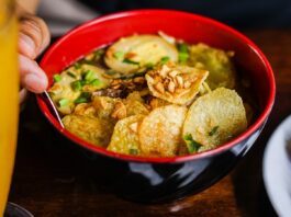 Wisata Kuliner di Soto Bu Tjondro Depok