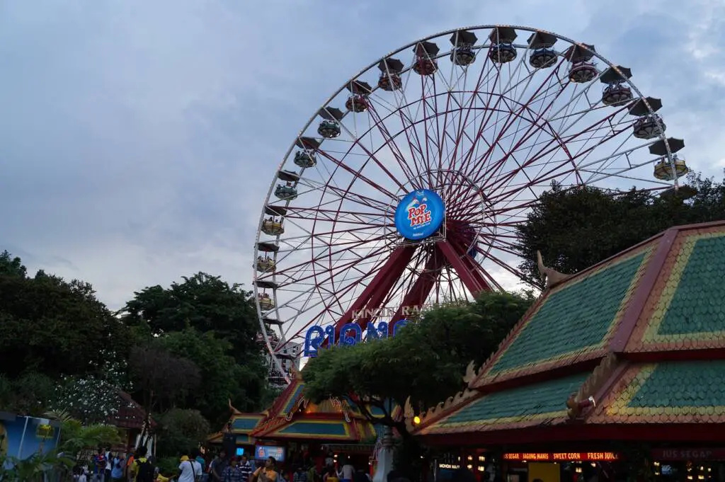 Taman Impian Jaya Ancol, taman rekreasi paling populer di Jakarta