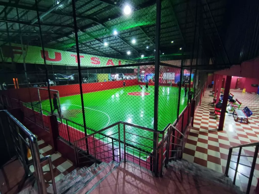 Futsal di Bengawan Sport Centre