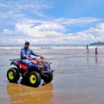 Bermain ATV salah satu aktivitas menarik di Pantai Air Manis