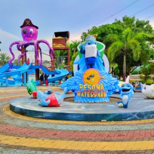 Area Pesona Waterpark dengan berbagai wahana permainan