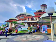 Bangunan Masjid Atta'Awun