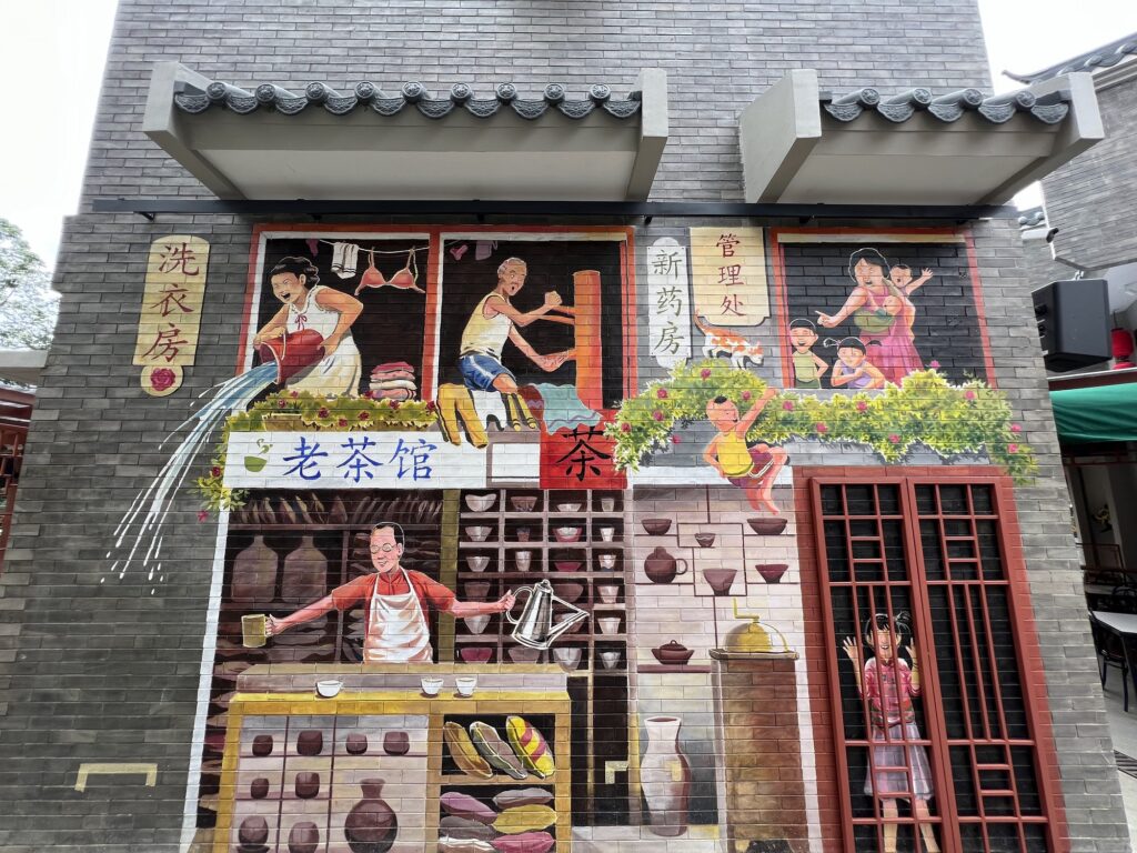 Mural Unik di Dinding Old Shanghai