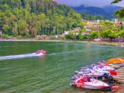 Bermain speedboat di telaga sarangan magetan