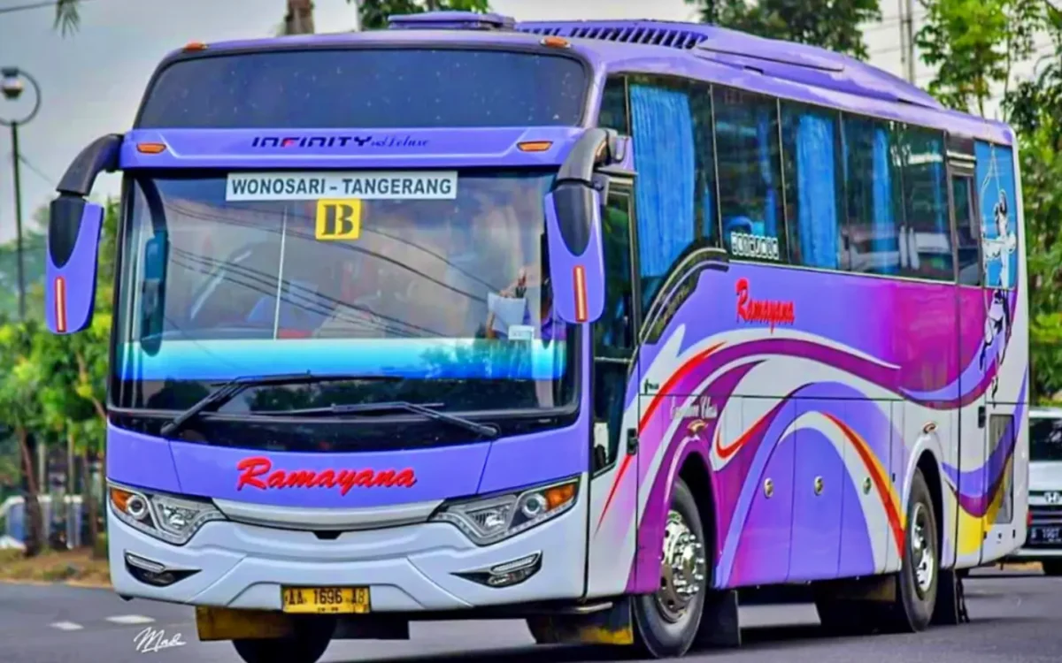 Bus Ramayana Executive Class