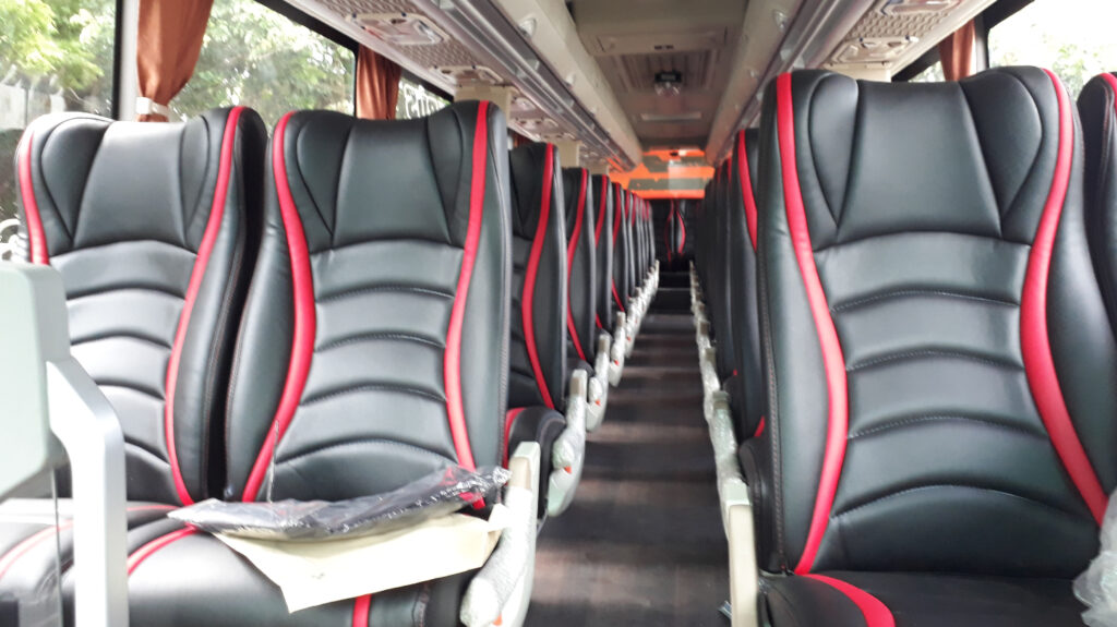 Bus Sudiro menyediakan kelas Eksekutif, Patas Tpilet dan AC. Sumber: Gmaps/PO. Sundiro Jaya.