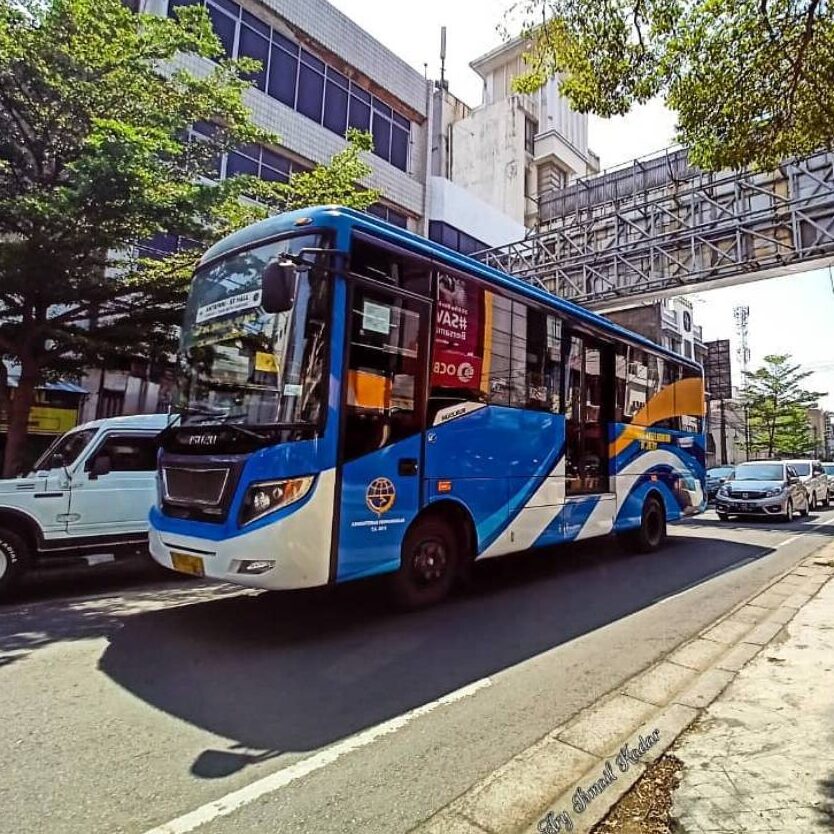 Trans Metro Bandung melayani penumpang dengan jadwal mulai dari Pagi hingga Sore Hari