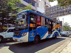 Interior Bus Trans Metro Bandung melaju di kawasan Kota Bandung. Sumber: Instagram/ary_is_mail