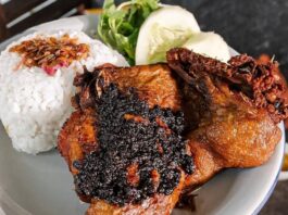 Menu Bebek Bakar Bebek Kaleyo