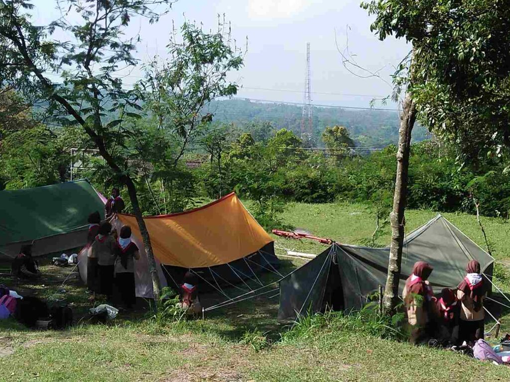 Camping di Kaliurang Park