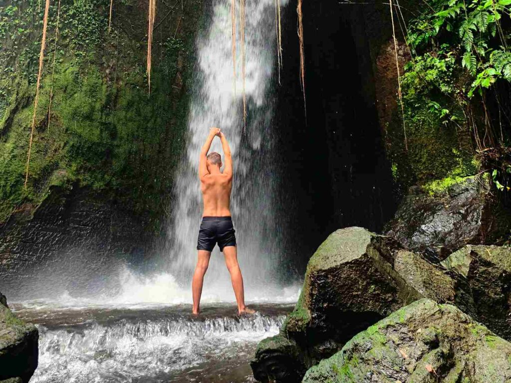 Sumampan Waterfall bisa menjadi spot foto instagrammable