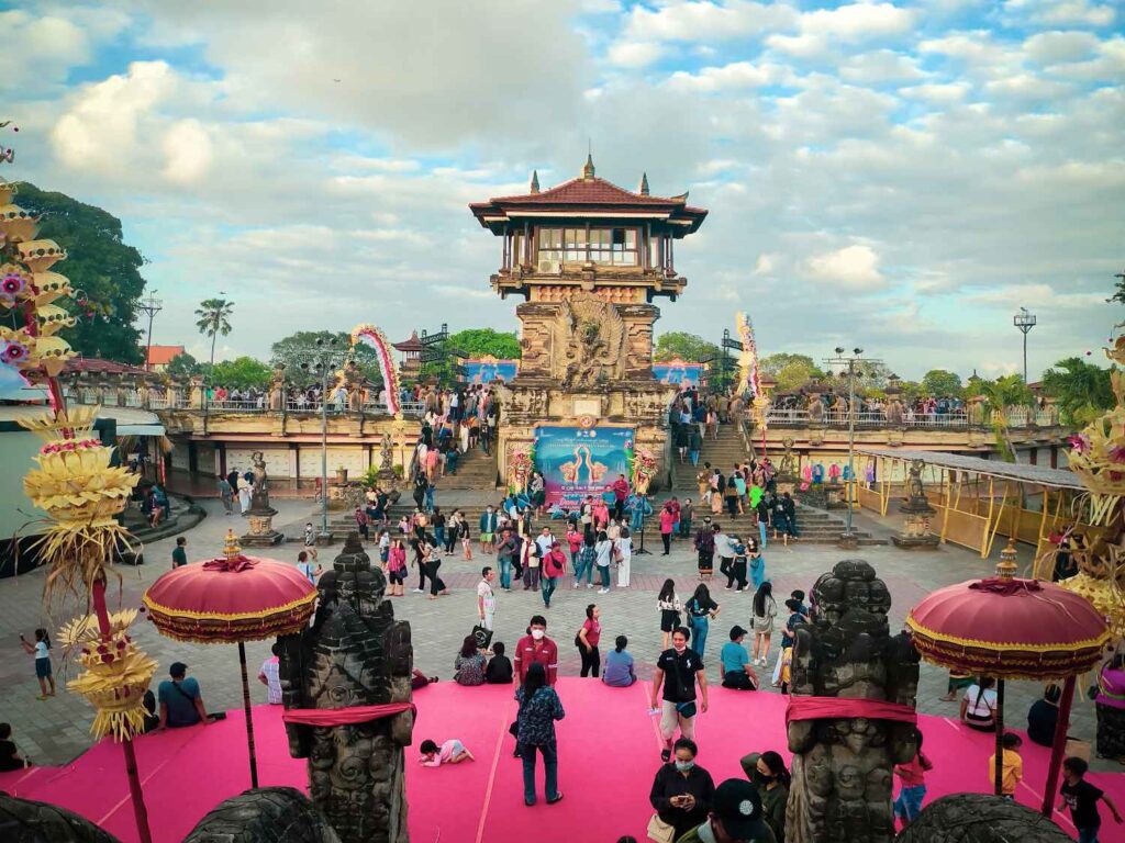 Taman Werdhi Budaya sebagai tempat terselenggaranya Pesta kesenian Bali