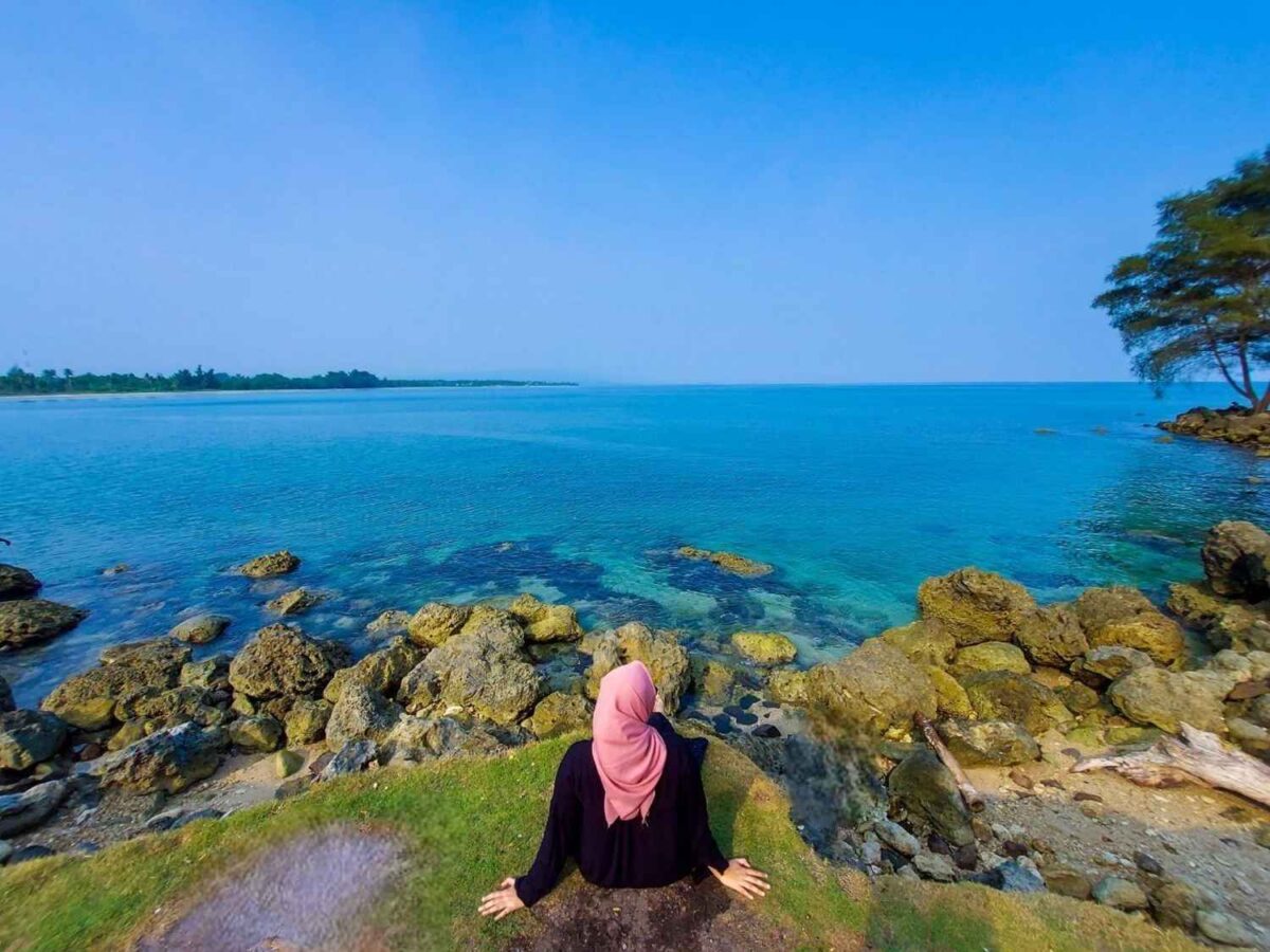 Pantai Bugle Camara memiliki panorama yang sangat eksotis dan ombak yang tenang