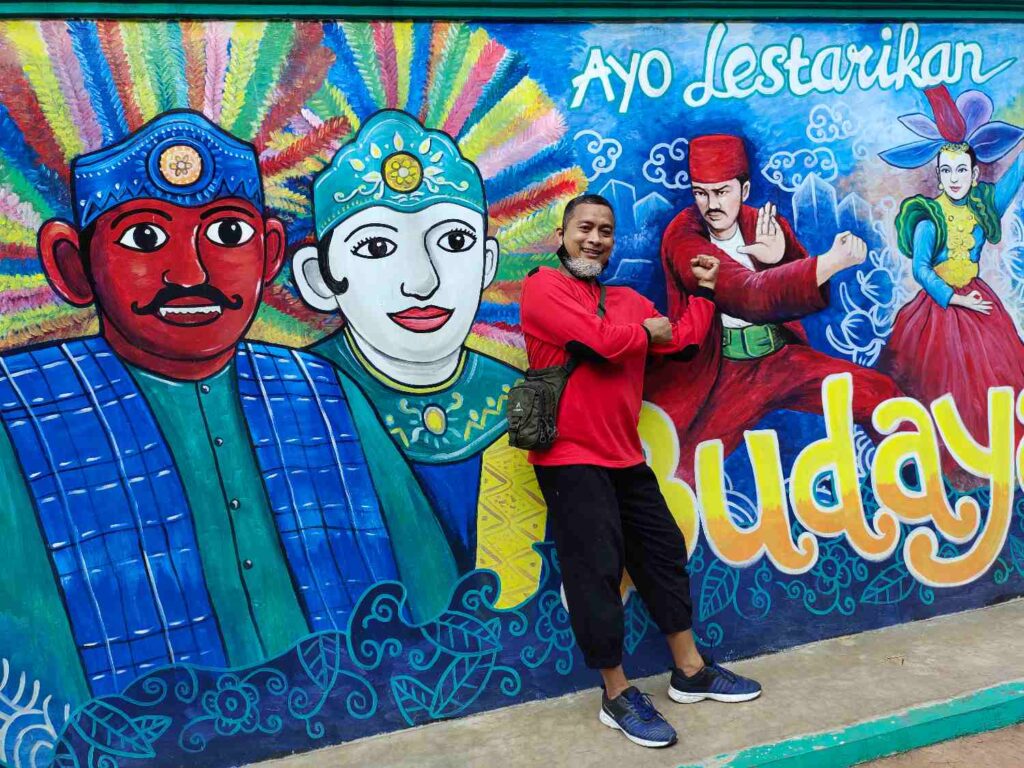 Salah satu lukisan mural bertema Ondel-Ondel Betawi di Jaletreng Riverpark