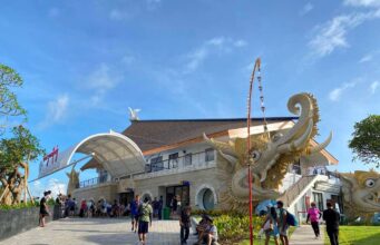 Bangunan depan Sanur Beach Harbour