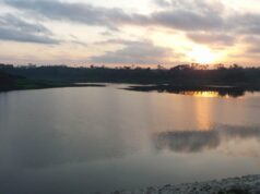 Suasana pagi hari Waduk Karangkates