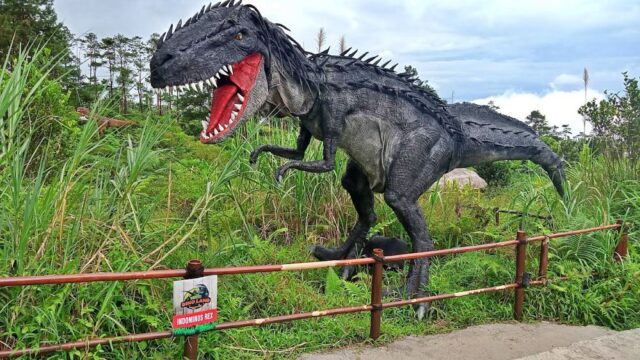 Dino Land di D'Las Lembah Asri