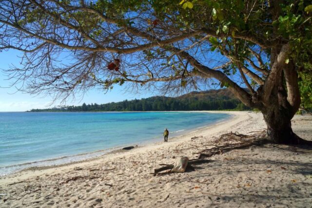 Pulau Buru, dengan pesona pantainya