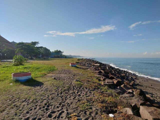 Suasana Pantai Seseh - Foto: Google Maps/Rizky Agung