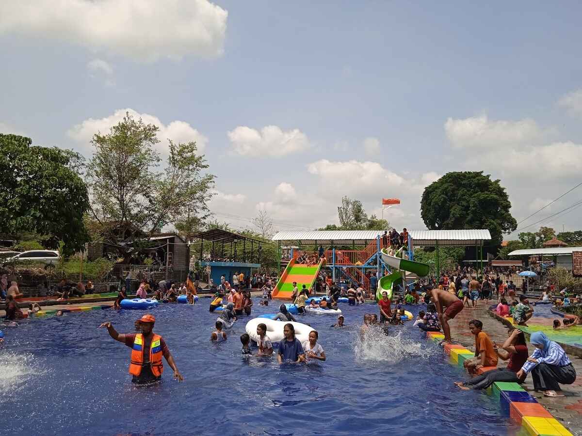 Suasana Umbul Pelem Waterpark - Foto: Google Maps/Gazal Wijdan